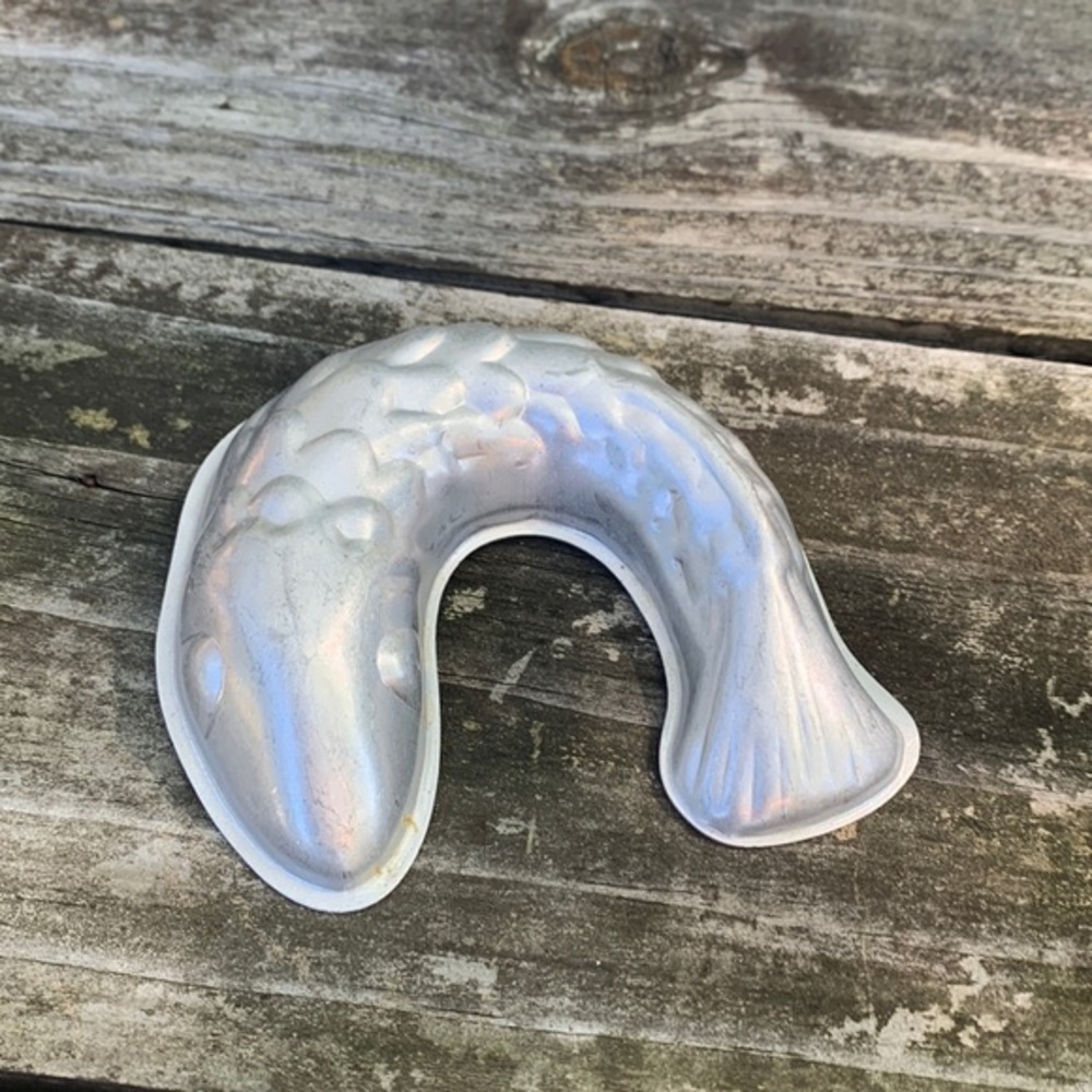 Vintage Fish Jello Miniature Mold
